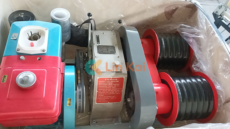 Ningbo LingKais elektriske strømudstyr når til Oman